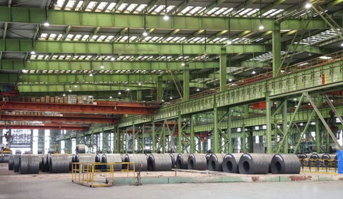 收官启新篇 重庆钢铁轧钢厂多项指标突破纪录，协同重庆软件开发加速产业升级